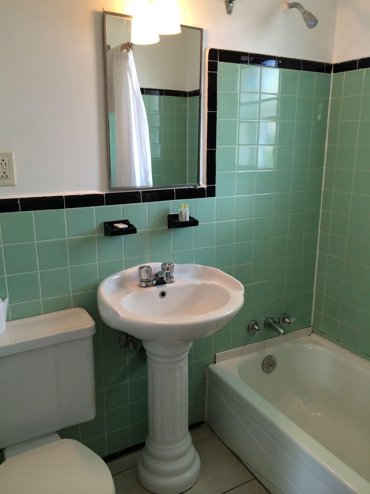 Olux Hotel-motel-suites 3* Laval